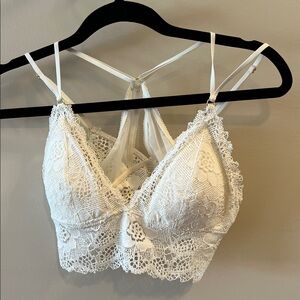 Aerie Lace Racerback Bralette - Cream Size M NWOT